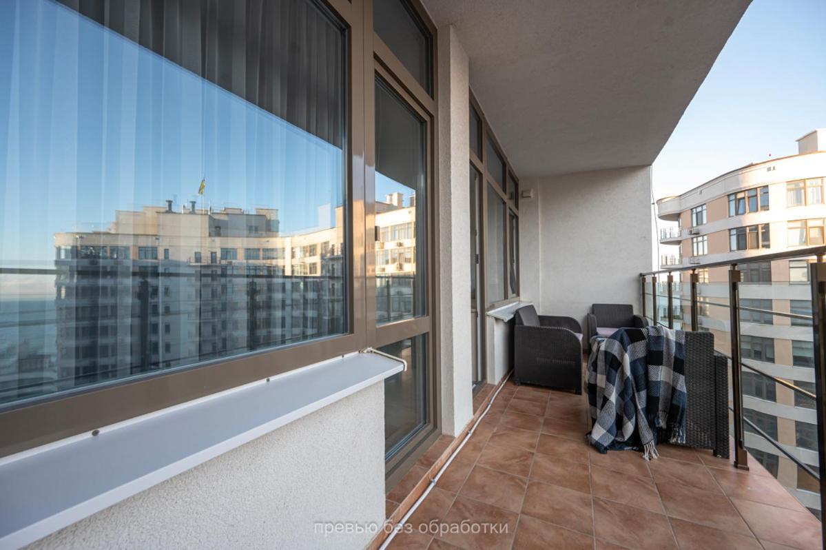 Новейшая Квартира Возле Моря Odesa Exterior photo
